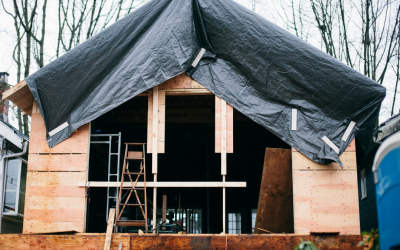 How to Cover Roof with Tarpaulin?